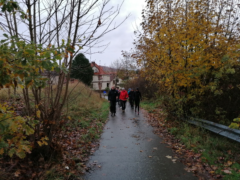Vor dem Frhstck eine Runde Nordic Walking