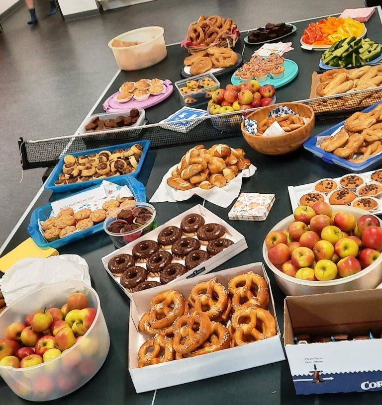 Einen Dank an die vielen Eltern und der Firma REWE Ottersberg für das tolle Kinderbuffet.